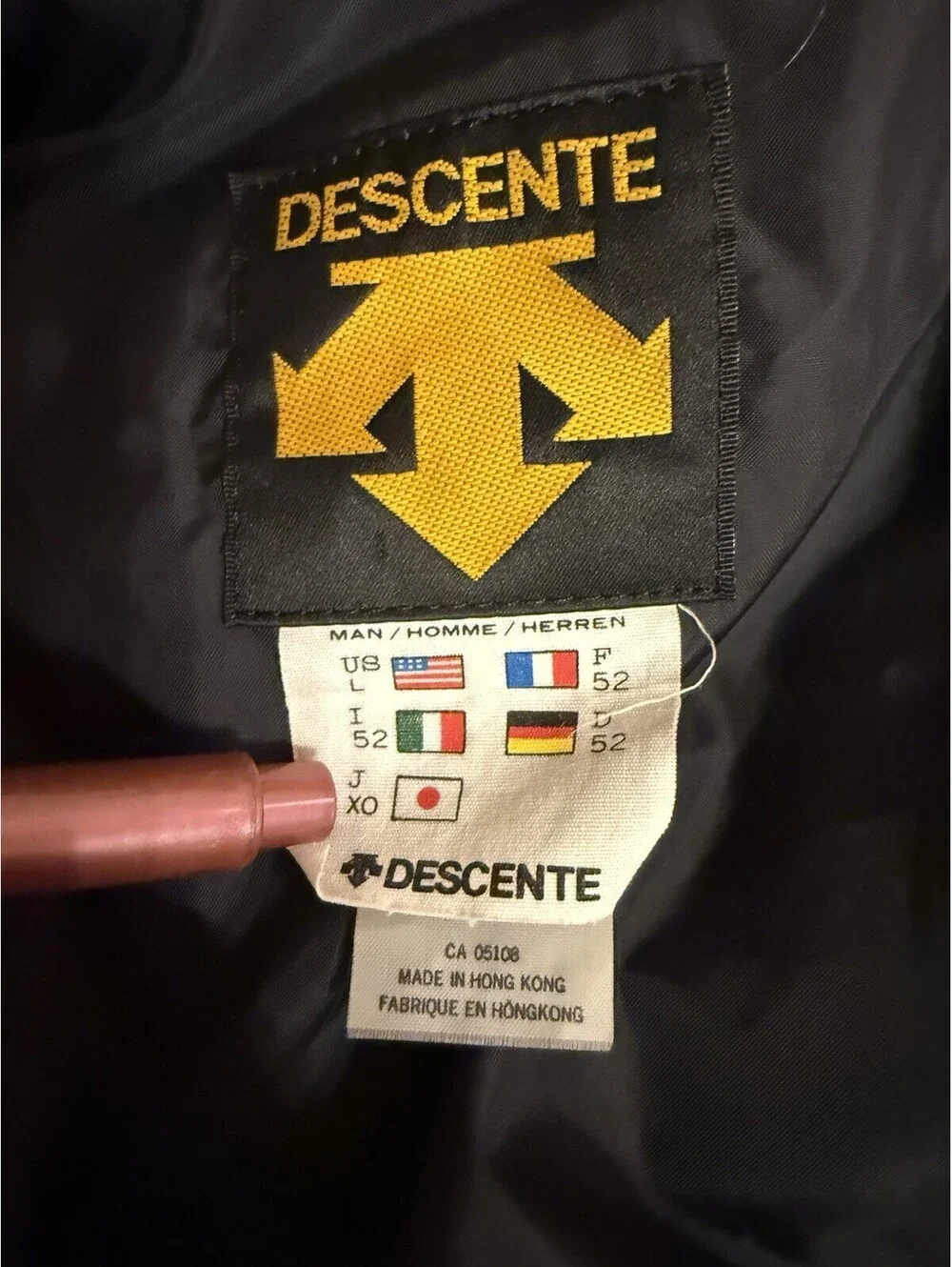Descente Ski Jacket Insulated Full Zip Stowaway Hood Size L Black Vintage Y2K